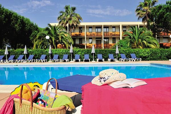 Resort Pierre & Vacances Cannes Mandelieu photo 0