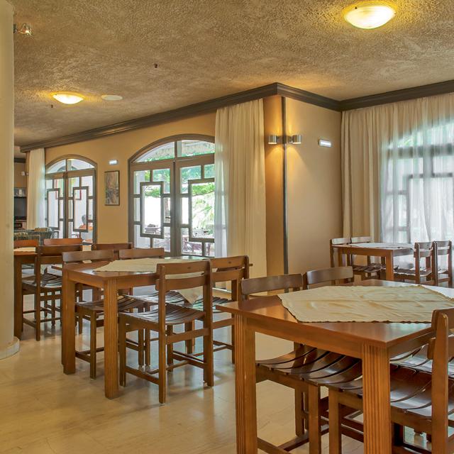 Hôtel Valley Village photo 17