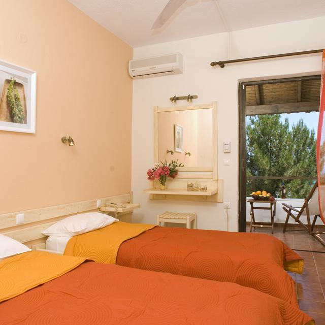 Hotel Nautilus photo 2