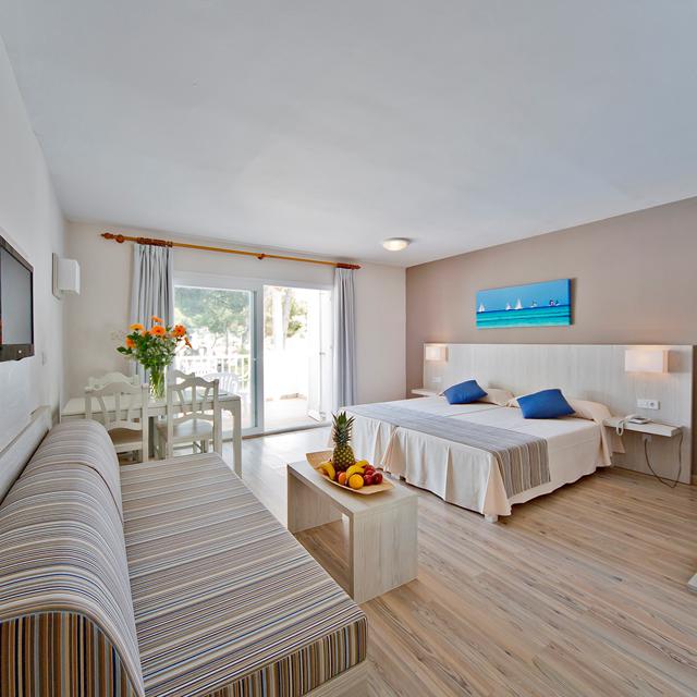 Hôtel Club Es Talaial photo 3