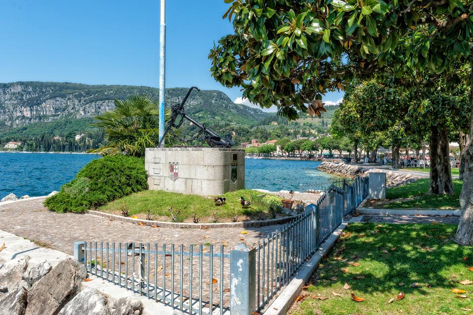 Garda Photo : 23 sur 30