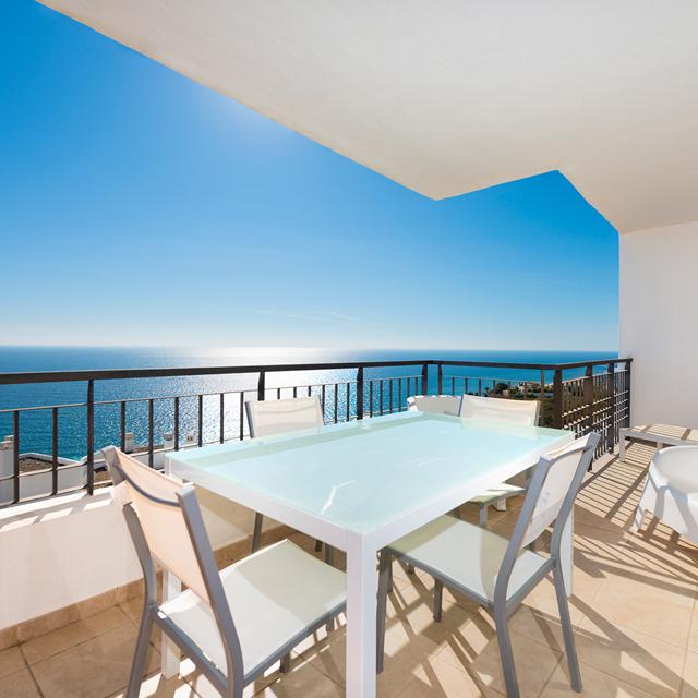 Appartements Olée Holiday Rentals - Location de voiture incluse photo 4