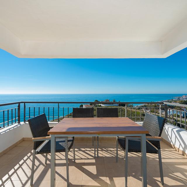 Appartements Olée Holiday Rentals - Location de voiture incluse photo 13