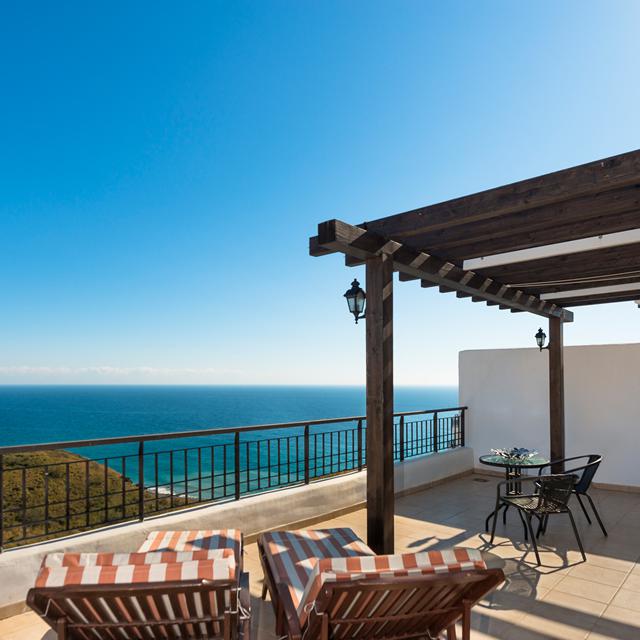 Appartements Olée Holiday Rentals - Location de voiture incluse photo 14