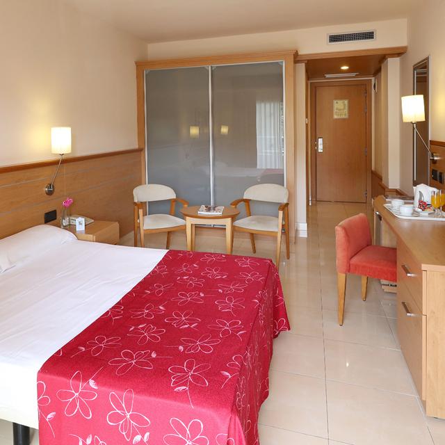 Hotel Golden Bahia de Tossa photo 5