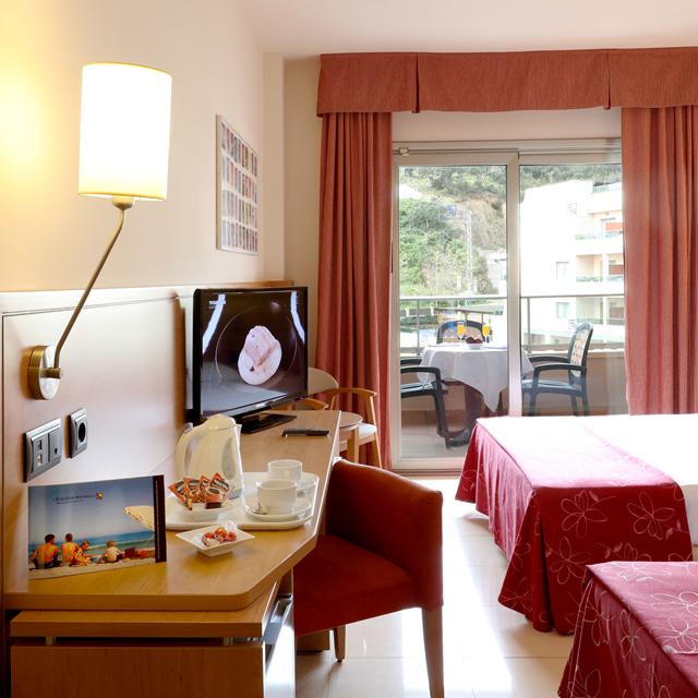 Hotel Golden Bahia de Tossa photo 4