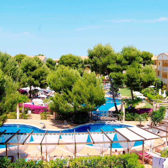 Aparthotel Zafiro Mallorca photo 2