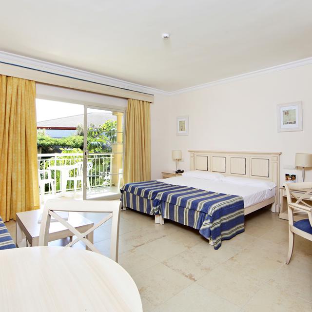 Aparthotel Zafiro Mallorca photo 24