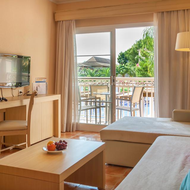 Aparthotel Zafiro Ca'n Picafort photo 25