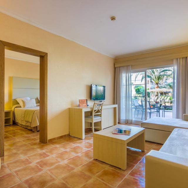 Aparthotel Zafiro Ca'n Picafort photo 24