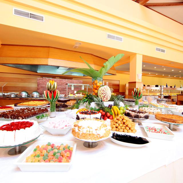 Aparthotel Zafiro Ca'n Picafort photo 3