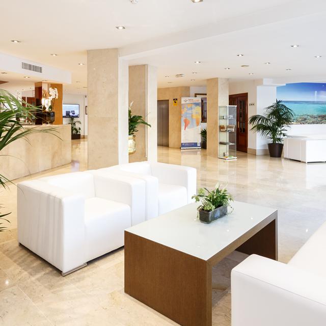 Hôtel Globales Gardenia photo 11