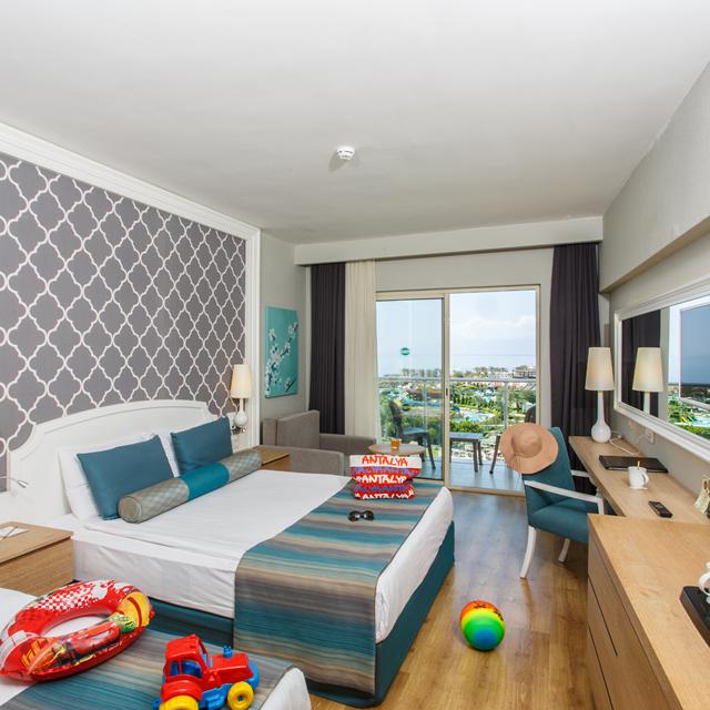 Hotel Sherwood Breezes photo 2