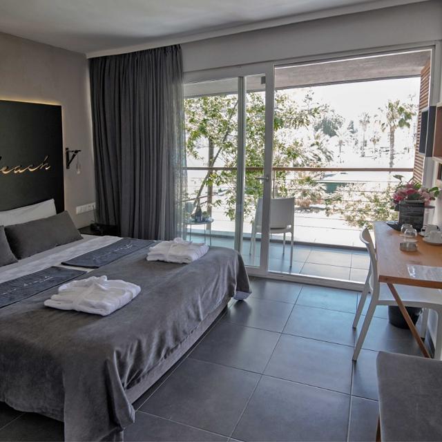 Hotel En Vie Beach Boutique photo 10