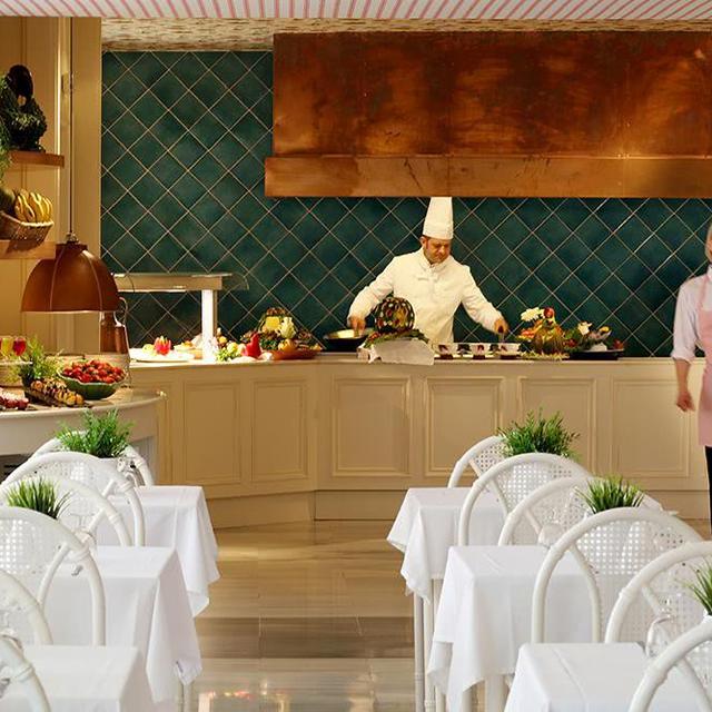 Bondia Augusta Club Hotel & Spa photo 9