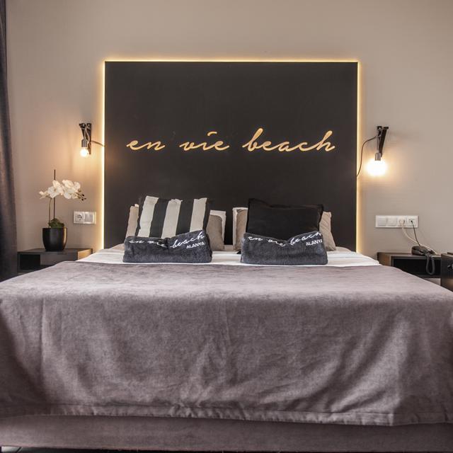 Hotel En Vie Beach Boutique photo 2
