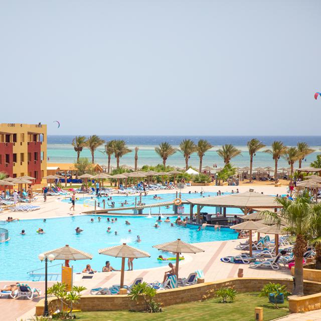 Hotel Royal Tulip Beach Resort photo 13