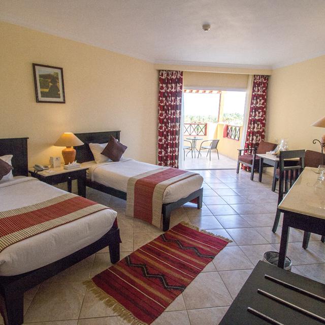 Hotel Royal Tulip Beach Resort photo 26
