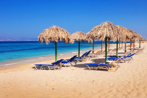 Photo de Plaka Beach