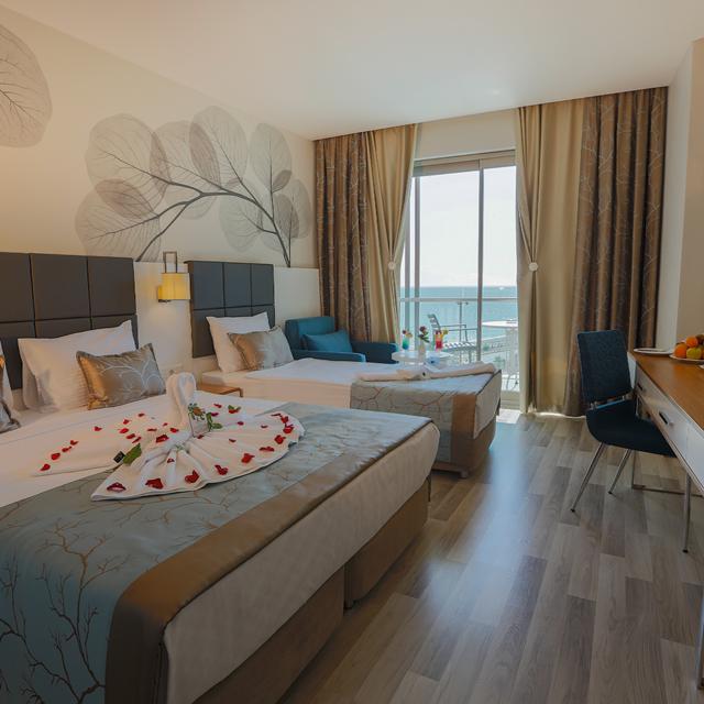 Hotel Xoria Deluxe photo 1