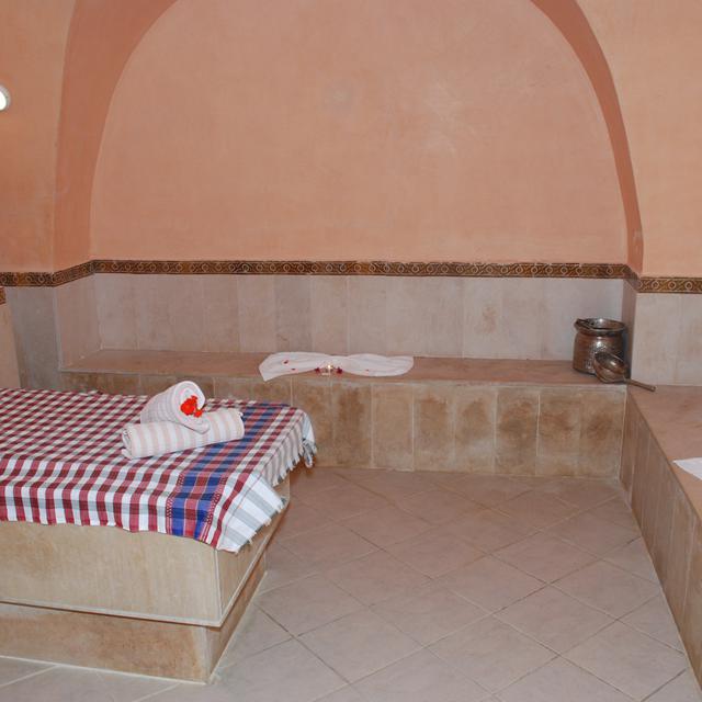 Hotel Alhambra Thalasso photo 9