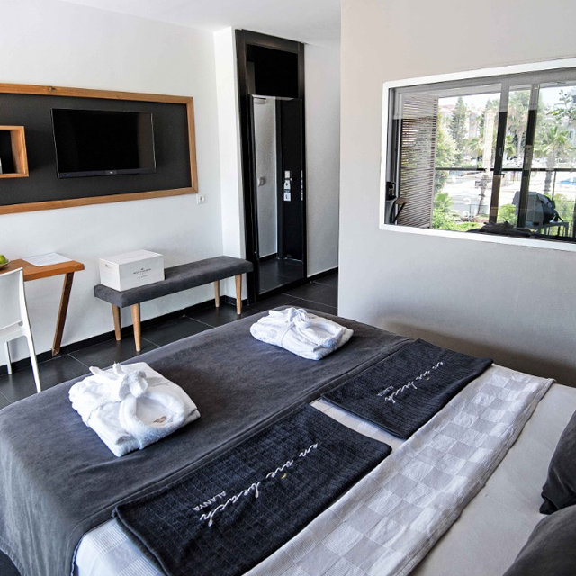 Hotel En Vie Beach Boutique photo 11