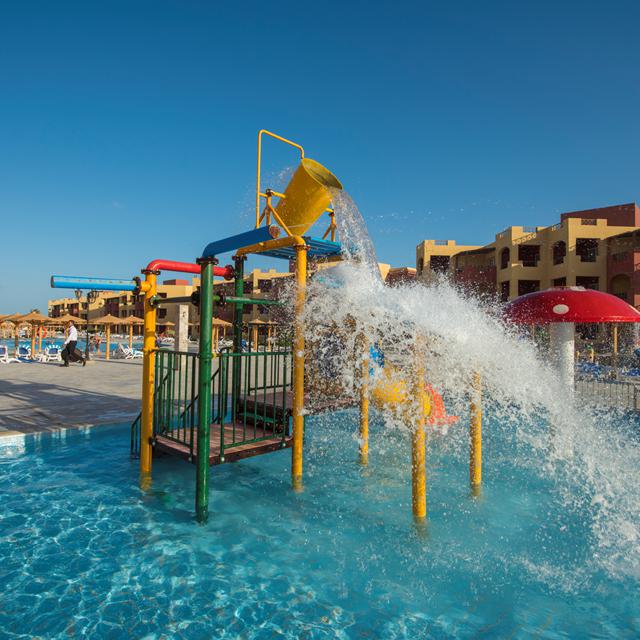 Hotel Royal Tulip Beach Resort photo 18
