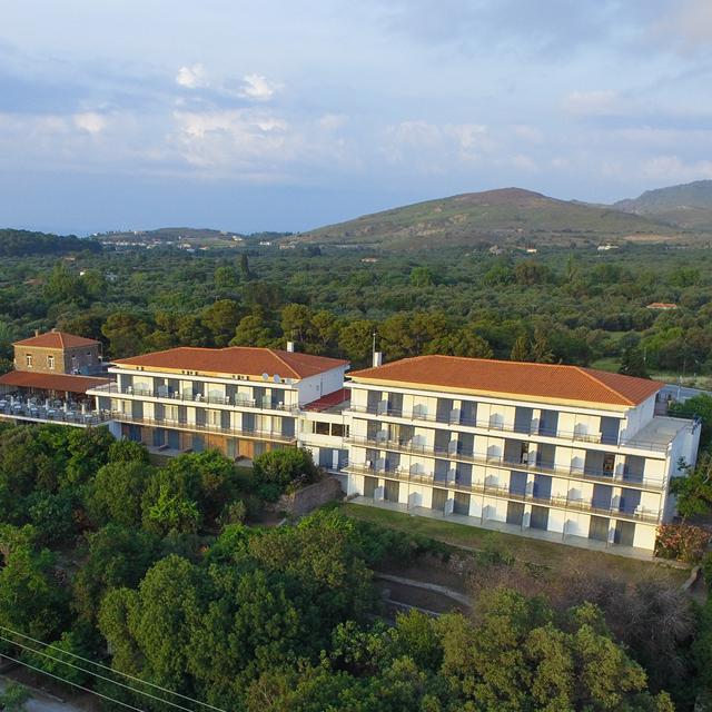 Hôtel & Bungalows Delfinia photo 8