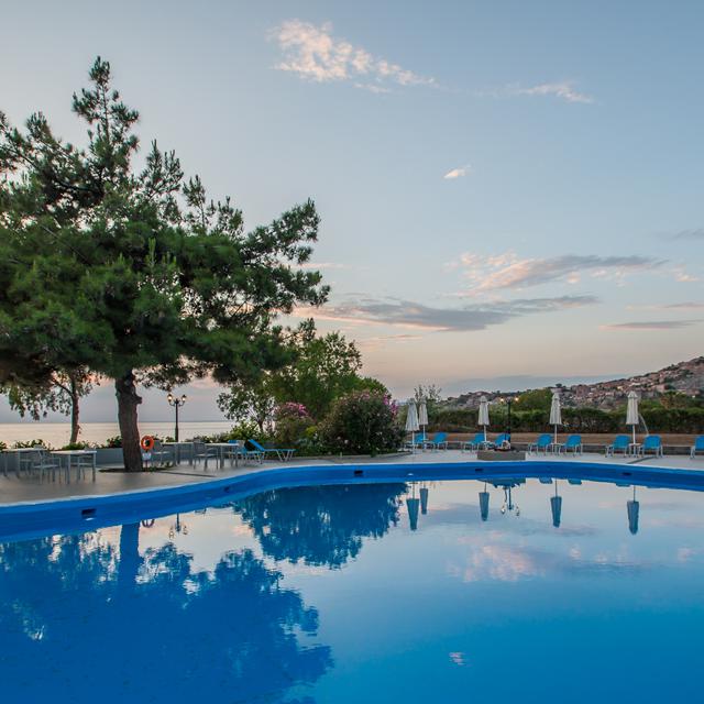Hôtel & Bungalows Delfinia photo 0