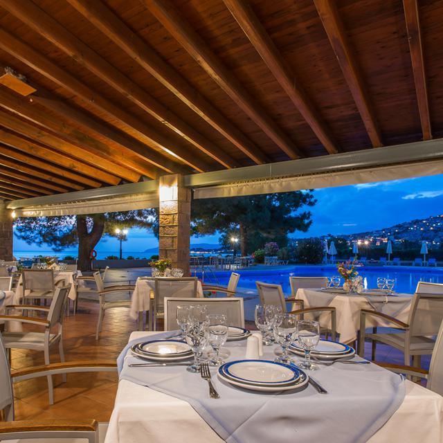 Hôtel & Bungalows Delfinia photo 16
