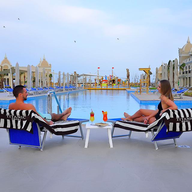 Hotel Titanic Royal Resort photo 10