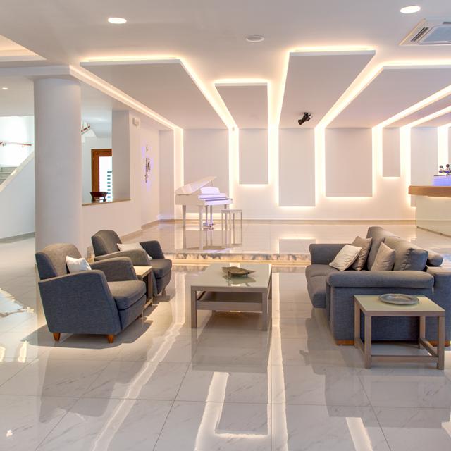 Hôtel Mediterranean Beach Resort & Spa photo 13