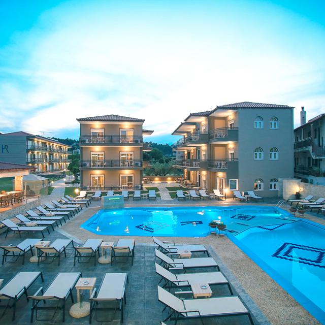 Royal Hôtel & Suites - All Inclusive photo 17