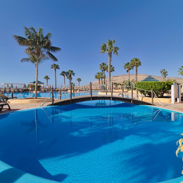 Hôtel H10 Playa Esmeralda - adult only photo 1
