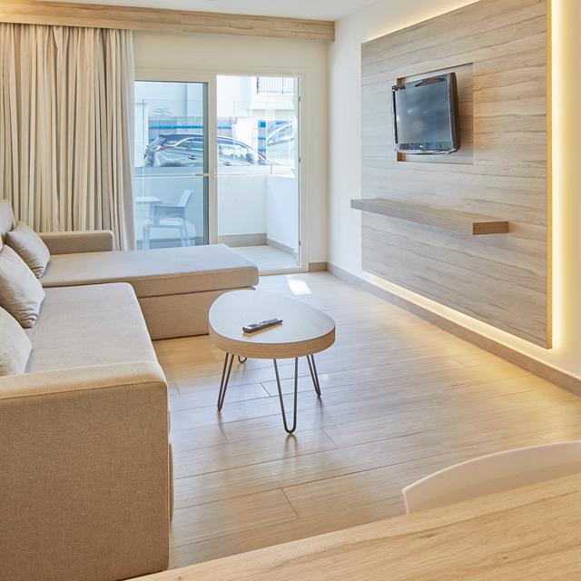 Sol Bahia Ibiza Suites photo 16