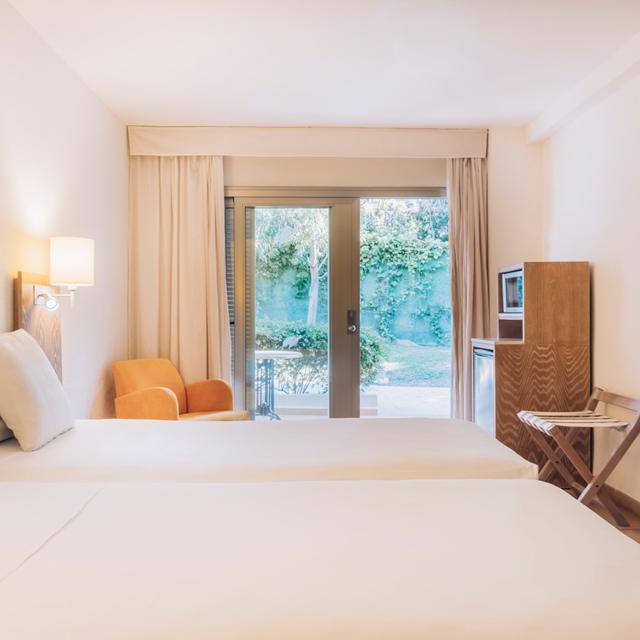 Iberostar Waves Pinos Park photo 2