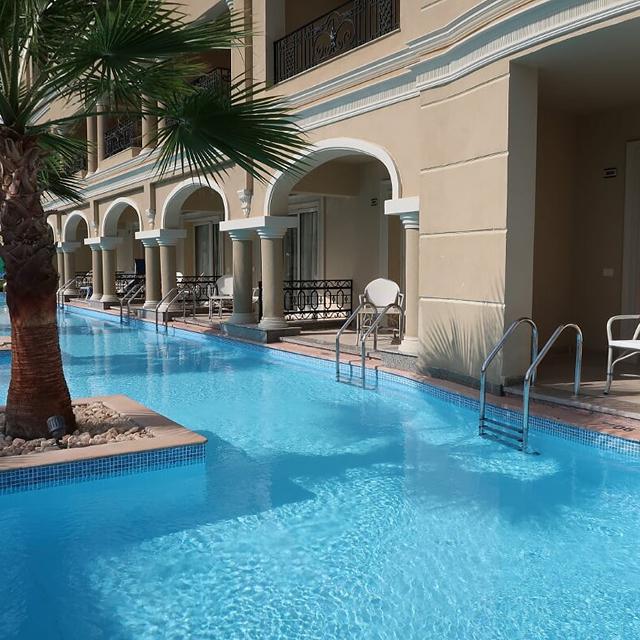 Hotel Titanic Royal Resort photo 3