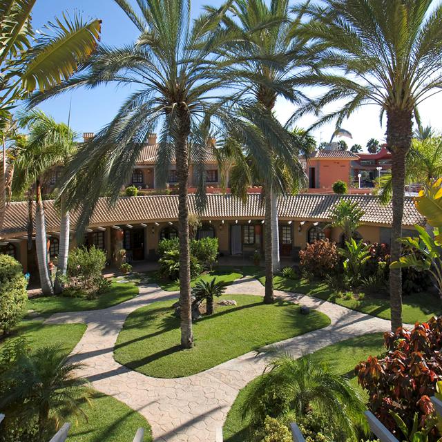 Suites & Villas by Dunas photo 8