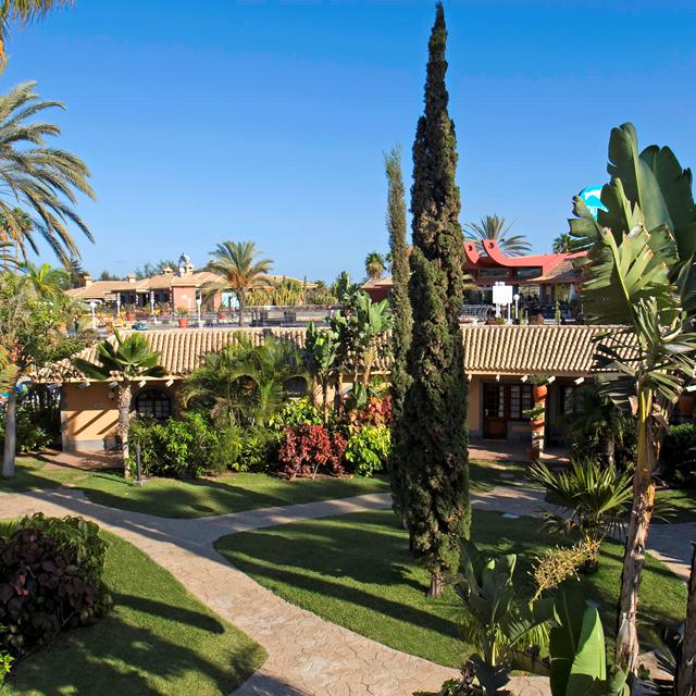 Suites & Villas by Dunas photo 10