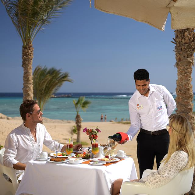 Three Corners Fayrouz Plaza Beach Resort photo 4