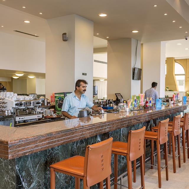 Hôtel Ibiscus - petit-déjeuner photo 7
