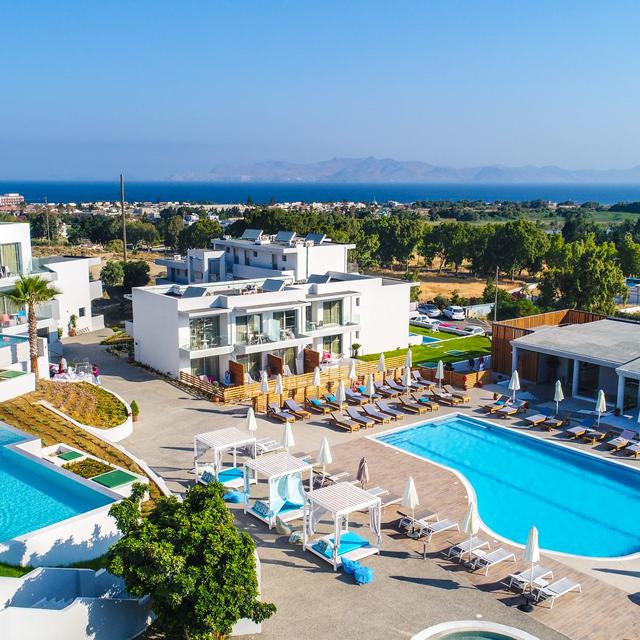 Harmony Crest Resort & Spa - réservé aux adultes photo 1