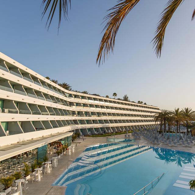 Hôtel Santa Monica Suites photo 0