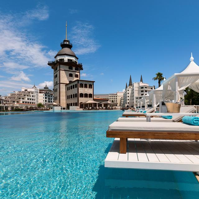 Hôtel Titanic Mardan Palace photo 2