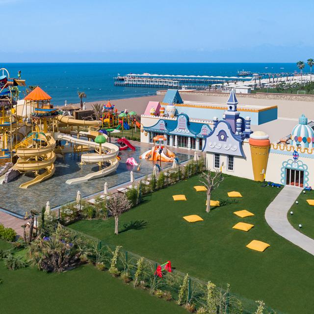Hôtel Titanic Mardan Palace photo 22