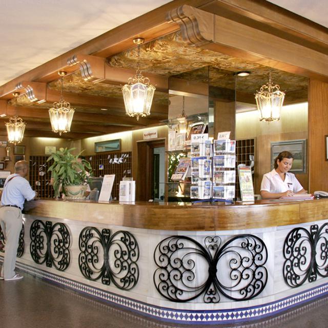 Appart'hôtel Bajondillo photo 13