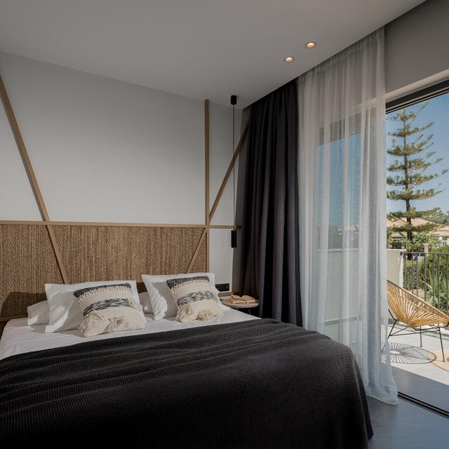 Suites Mon Repo photo 1