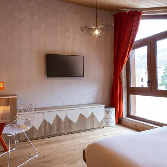 Base Camp Lodge photo 12