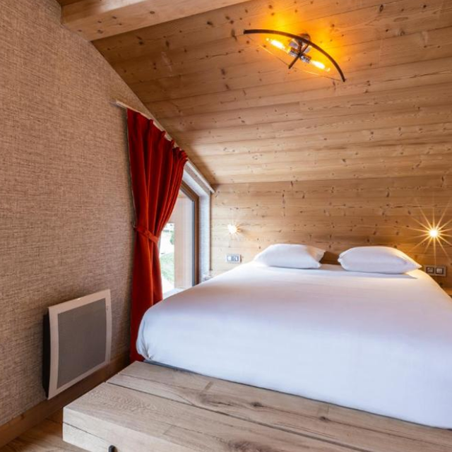 Base Camp Lodge photo 11
