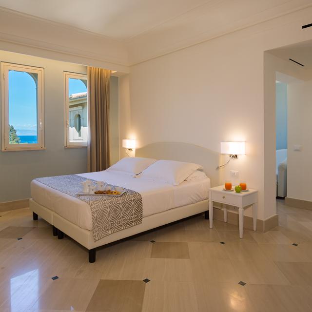 Hotel Hellenia Yachting photo 2
